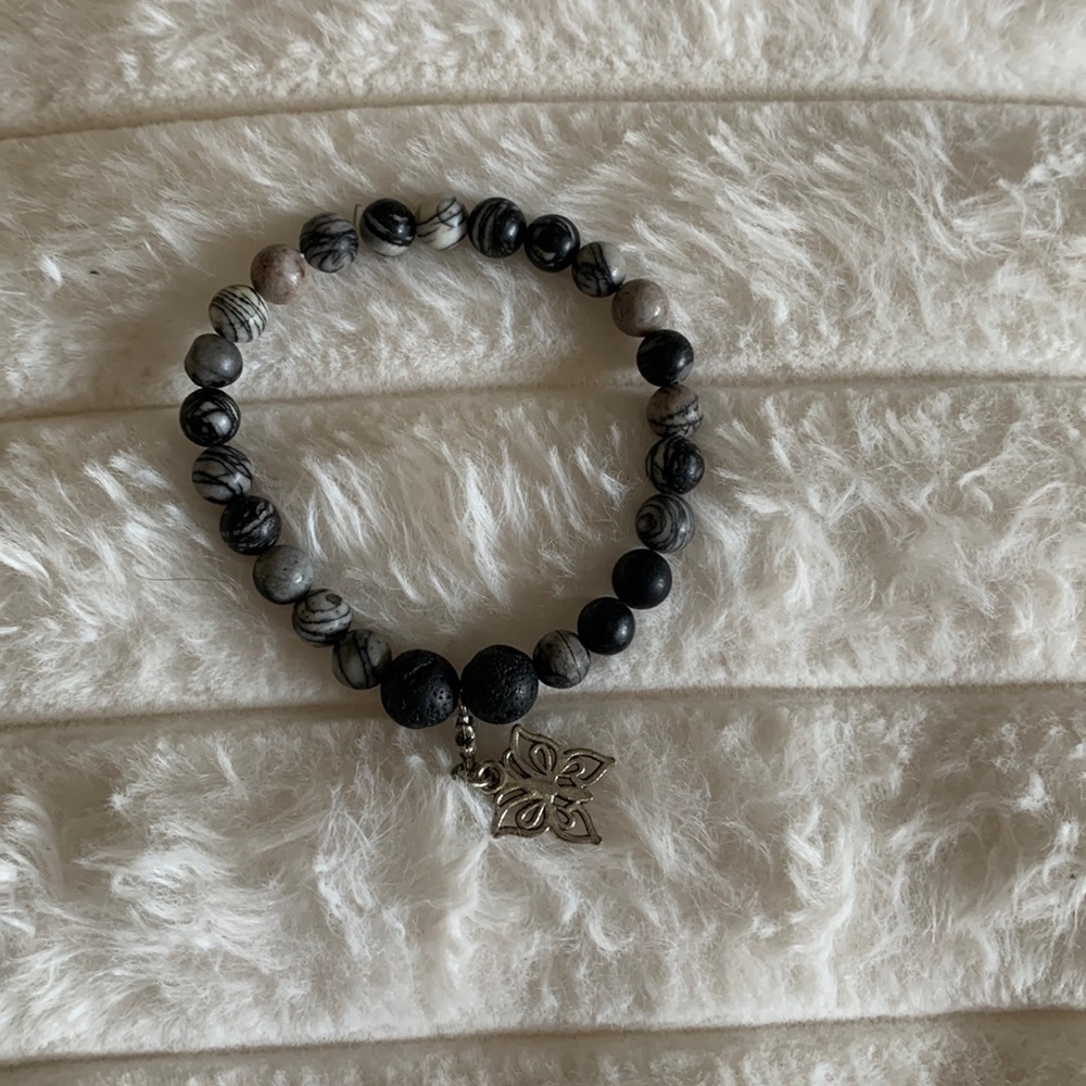 mixed property healing bracelet
